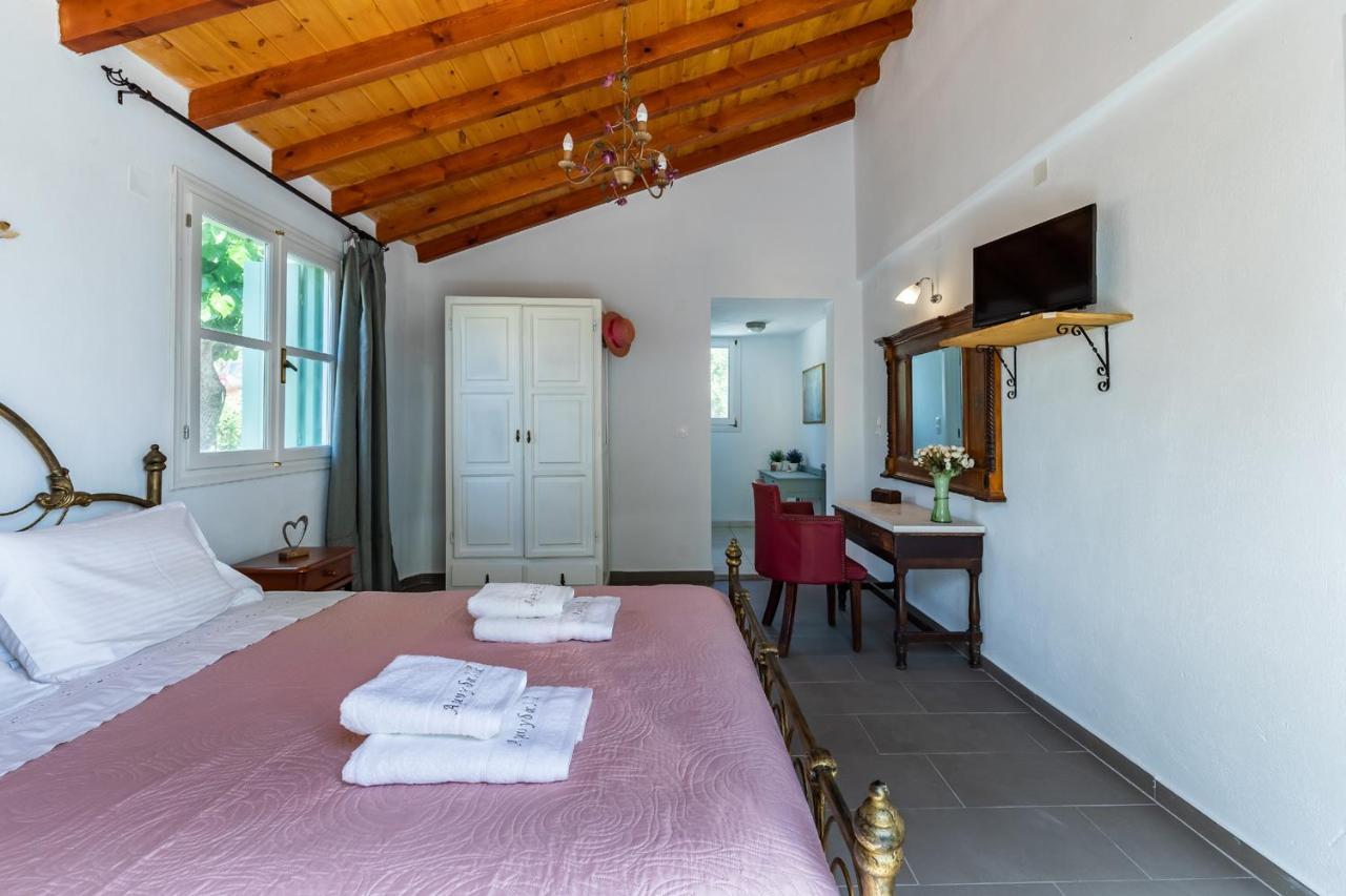 Skopelos Amigdalia Cottage Екстер'єр фото